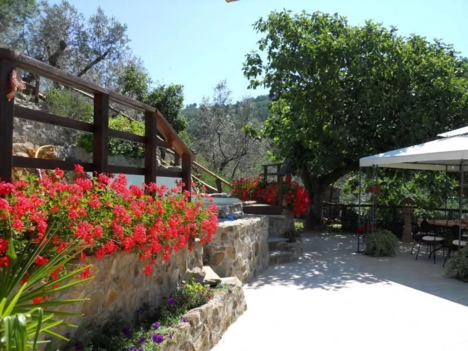 Bauernhaus Biancospino-Draußen