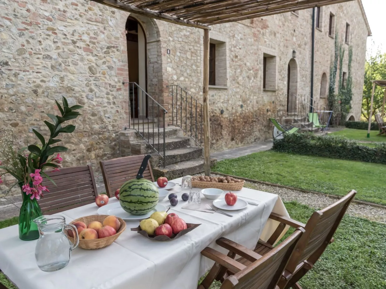 Wohnung Massa Marittima-Draußen