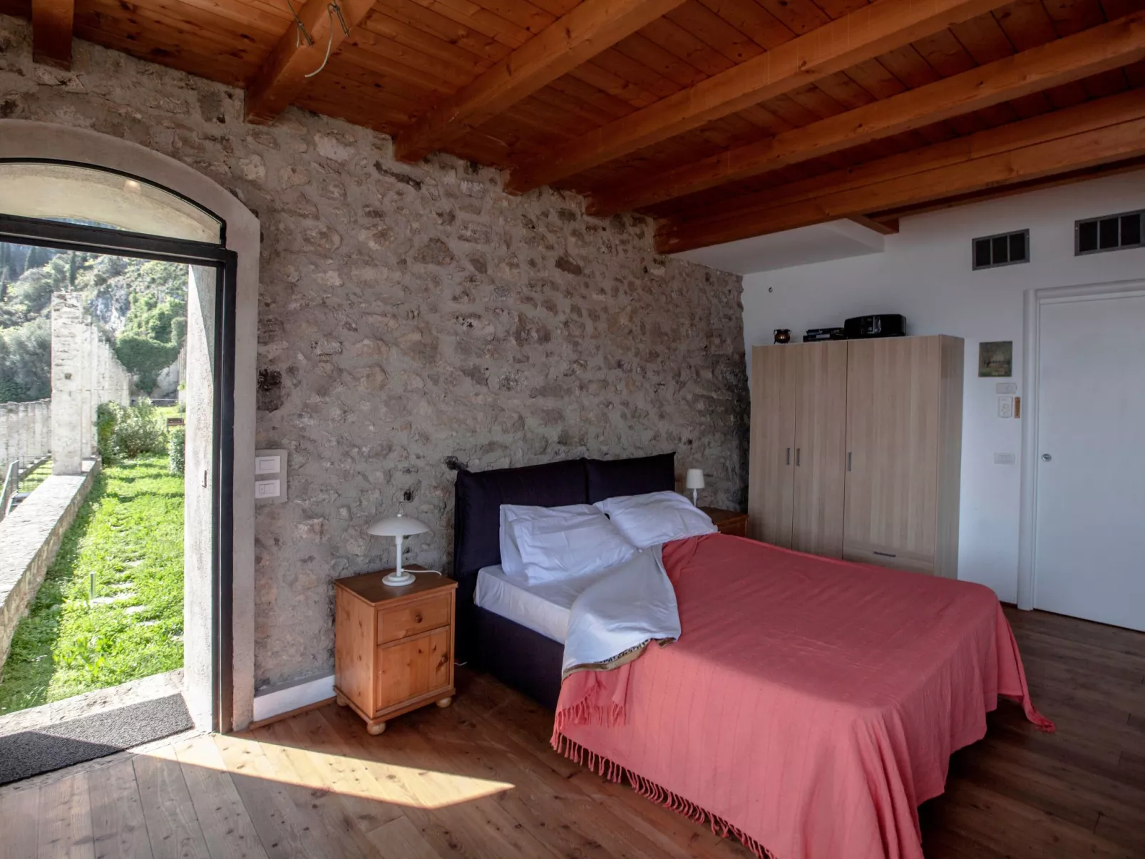 Kumquat Studio mit Garten- und Seeblick-Inside