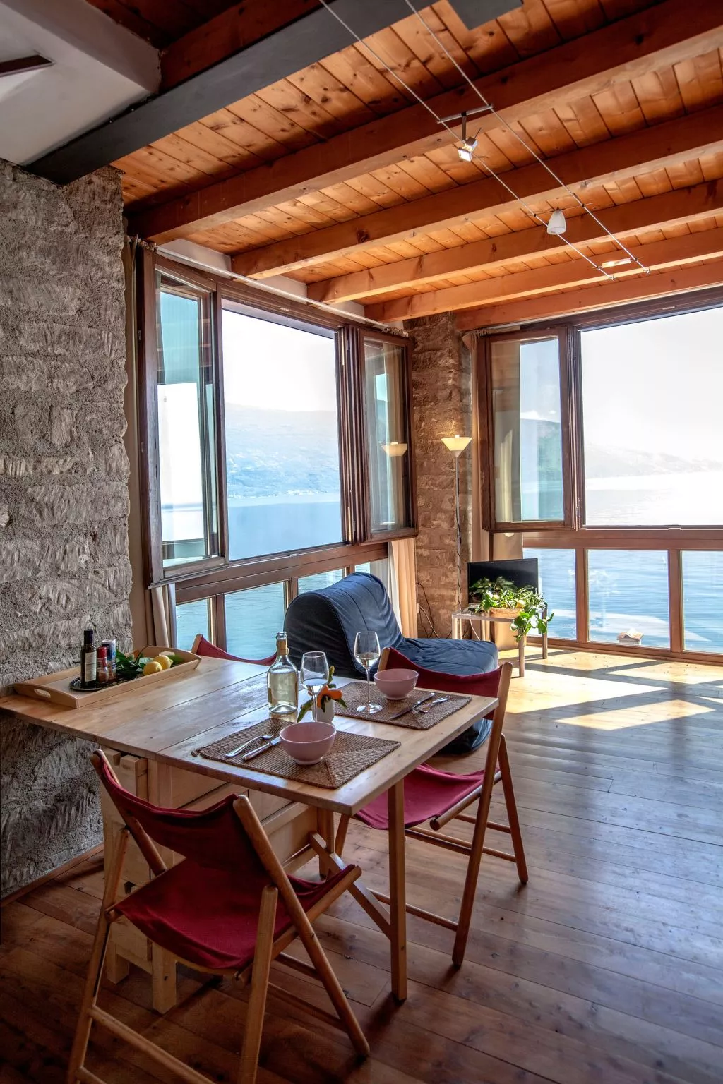 Calamondino Studio Sonne, Entspannung und Seeblick-Dedans