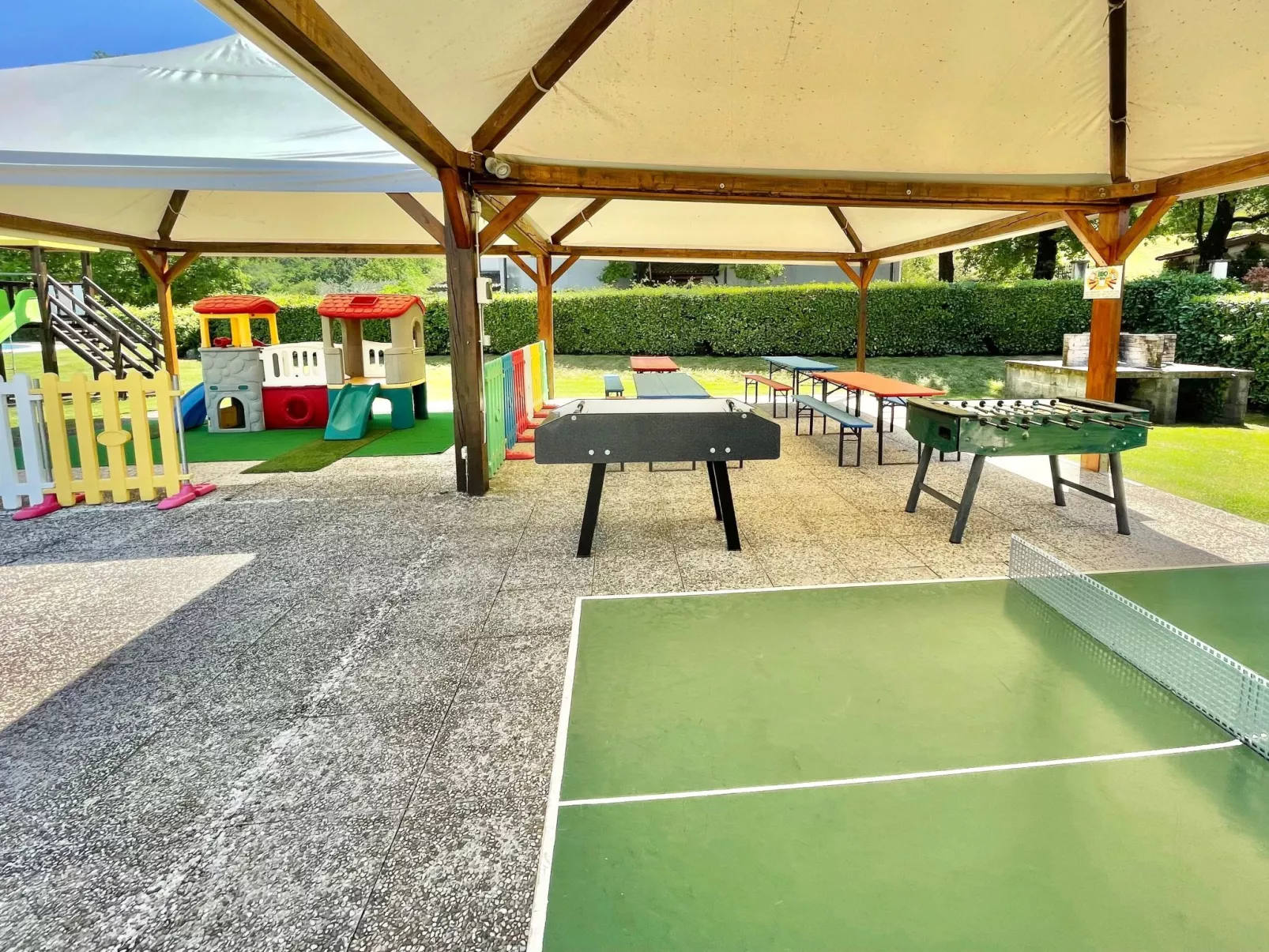 Wohnung in Costermano mit privatem Parkplatz-Dehors