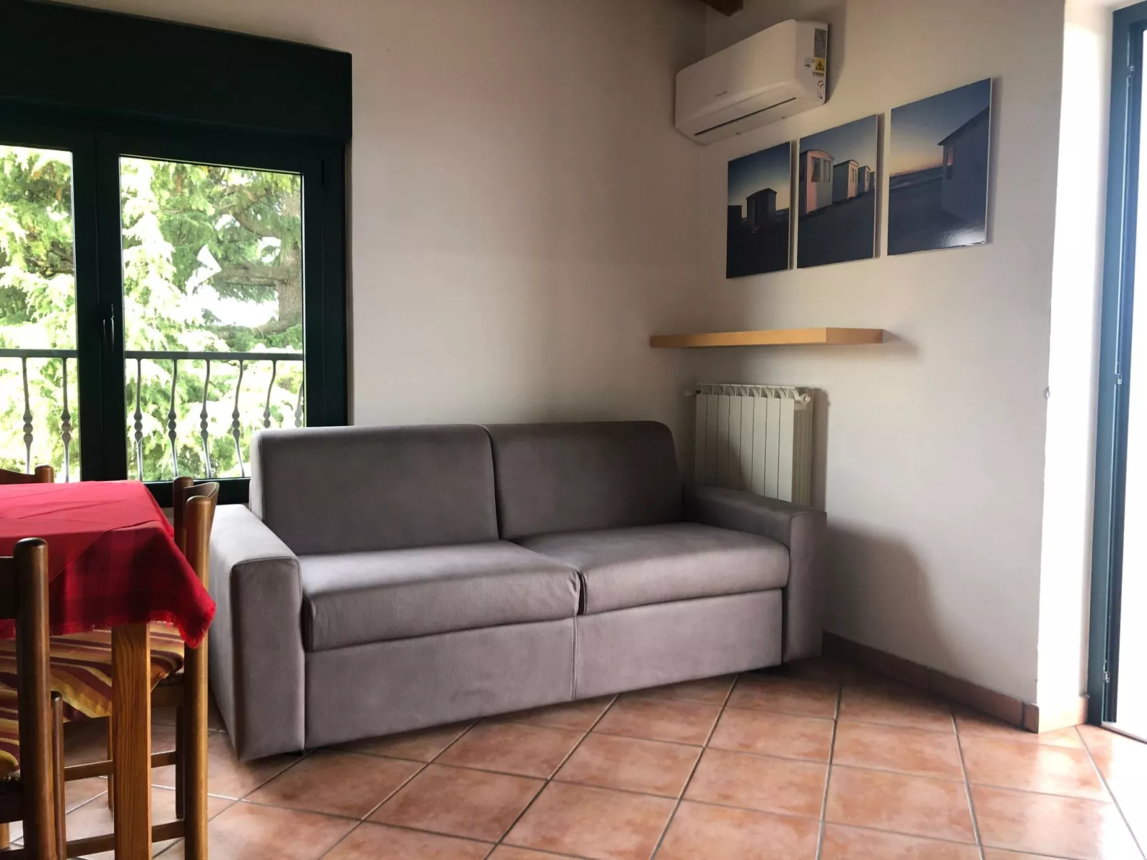 Angenehme Wohnung in Solarolo mit Parkplatz-Image-tags.info