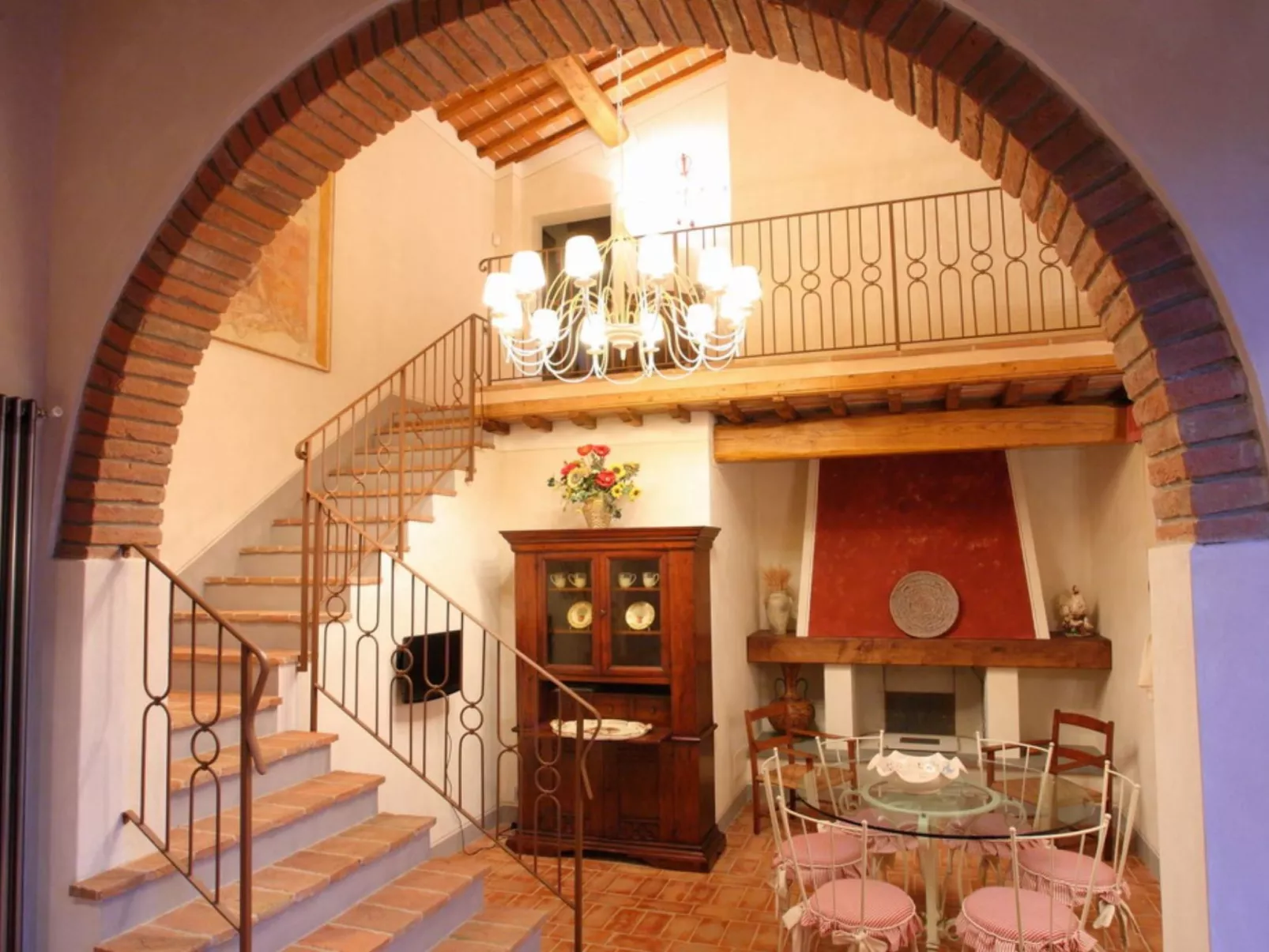 Villa mit privatem Pool und Wellnessbereich-Inside