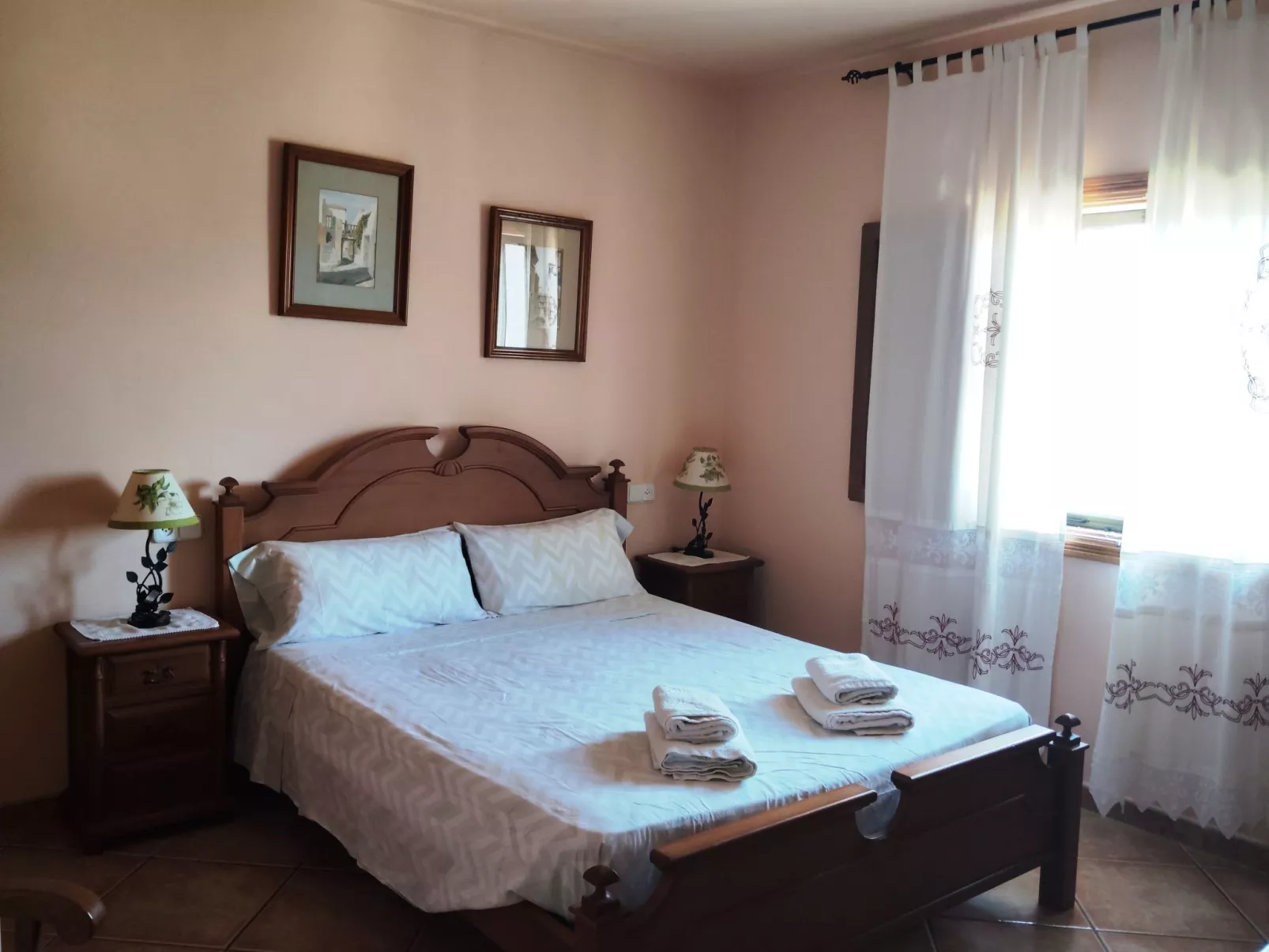 Ländlicher Bauernhof "Sa Gruta Marines"-Drinnen