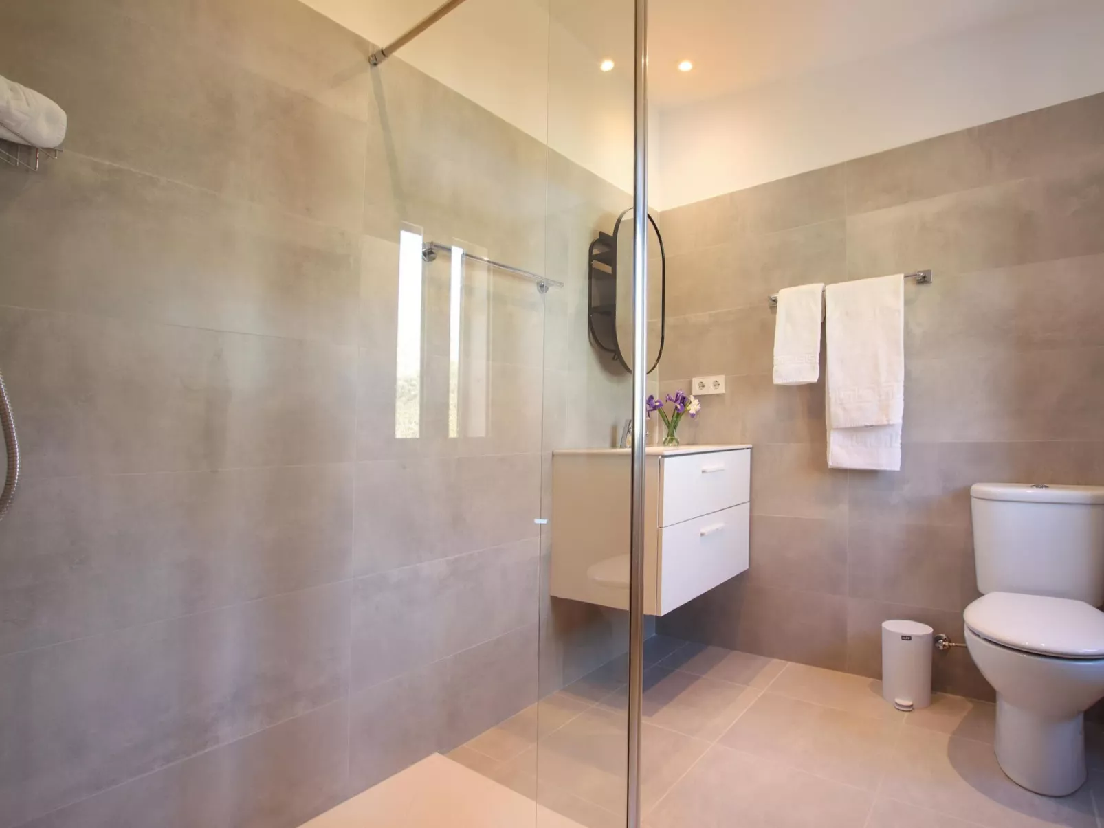 Beeindruckende große Villa in der Nähe von Cala San Vicente-Inside