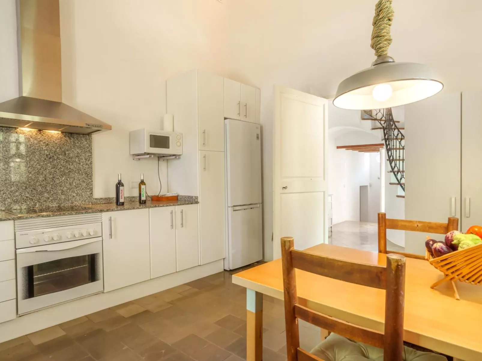 Beeindruckende Villa mit Meerblick und Schwimmbad-Image-tags.info