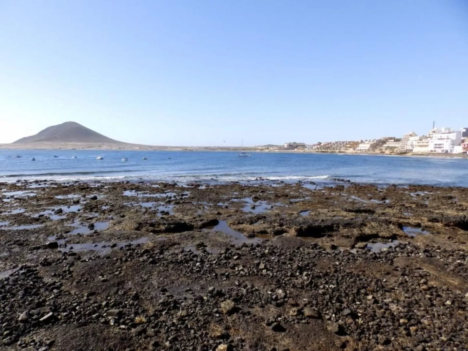 Mit Balkon und Meerblick-Inside