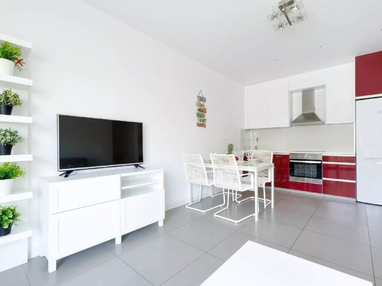 Wohnung "Playa Elisa" mit Gemeinschaftspool-Dedans