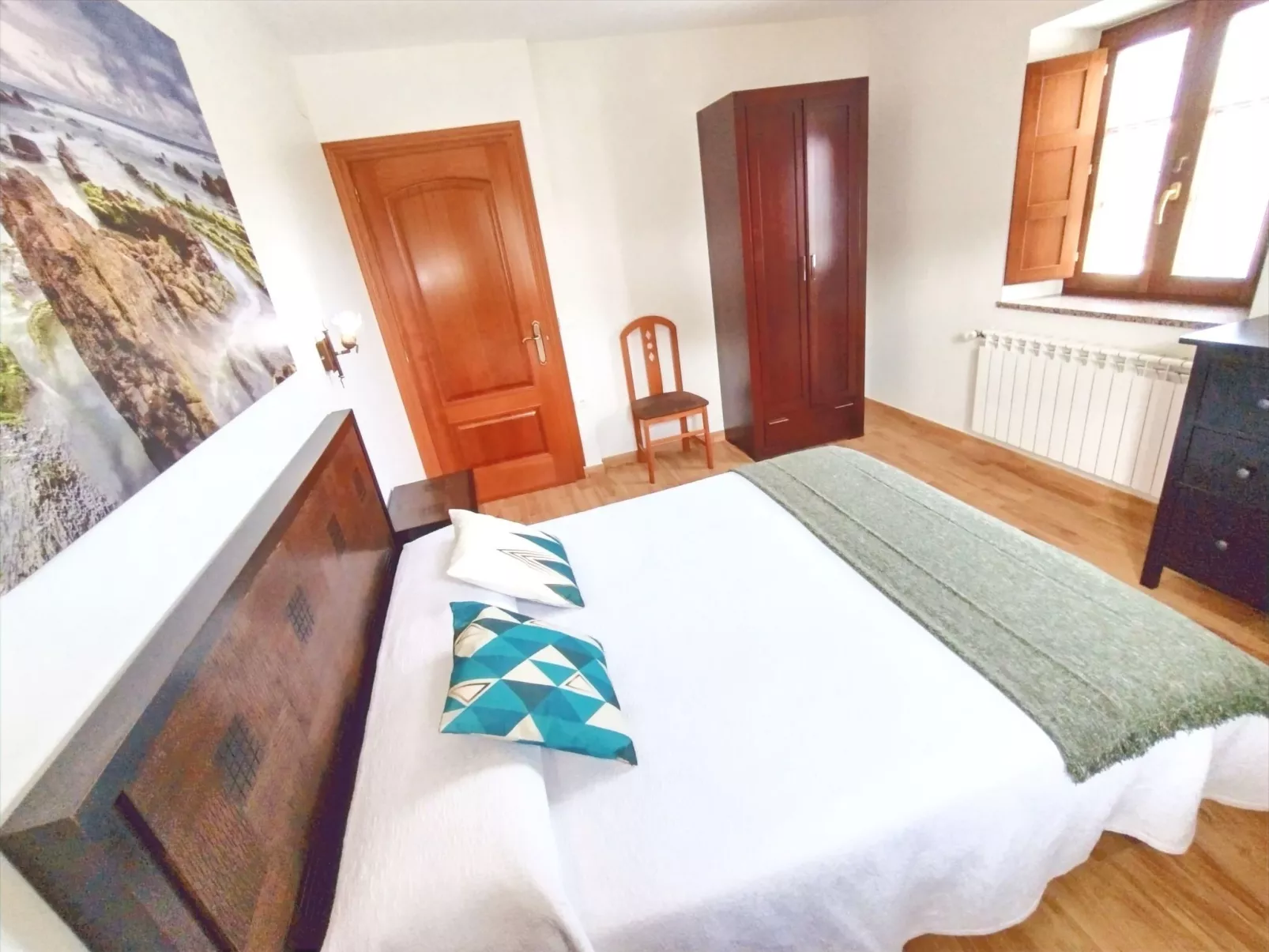 Schönes Duplex mit Aussicht, Pool und Garten-Inside