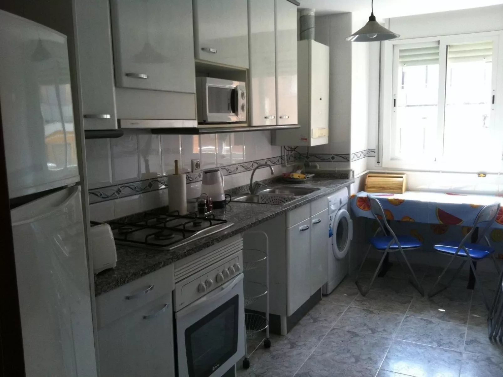 Helle Wohnung in Strandnähe für die ganze Familie-Dedans