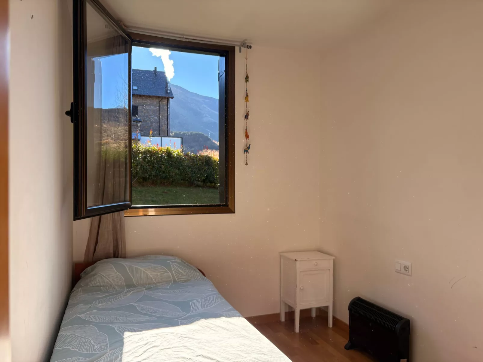 Erdgeschosswohnung Aüt 1 mit privatem Garten in Vall de Boí-Inside