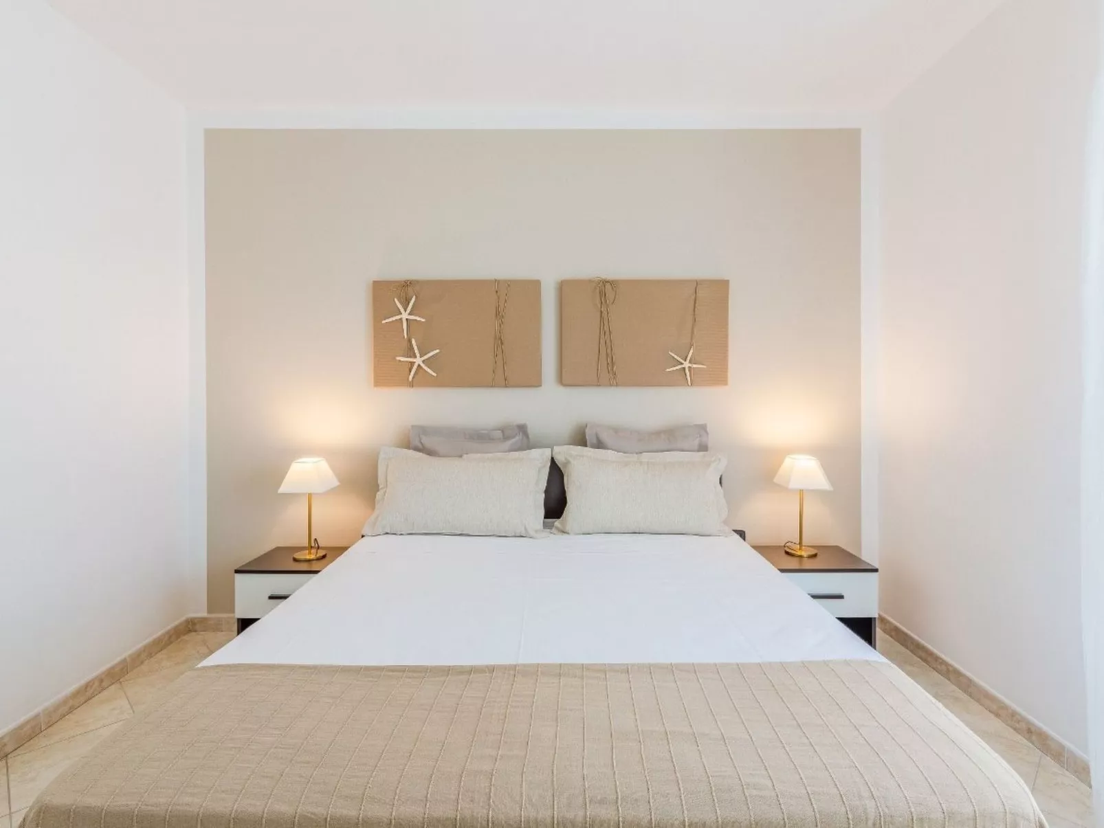 Pantanagianni Strand 50 m vom Meer entfernt-Drinnen