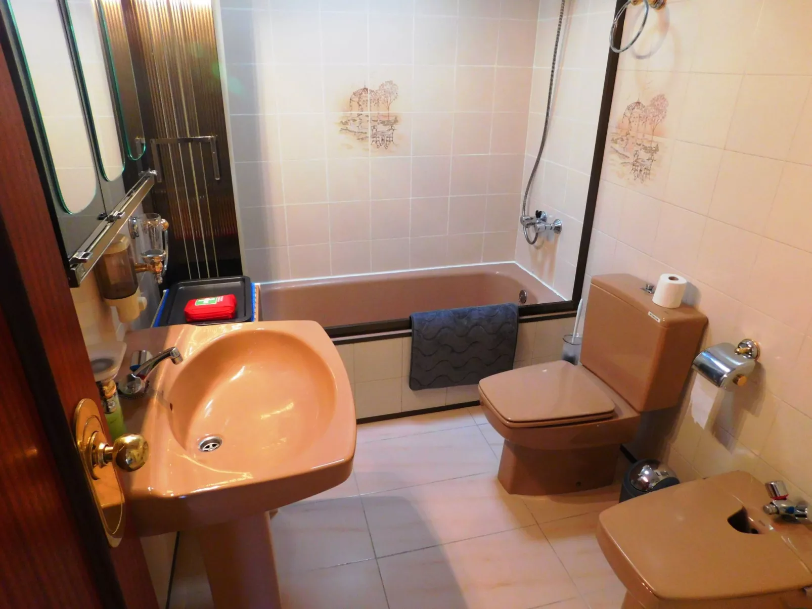 Wunderschönes Ferienhaus in Roses mit Großer Terrasse-Image-tags.info