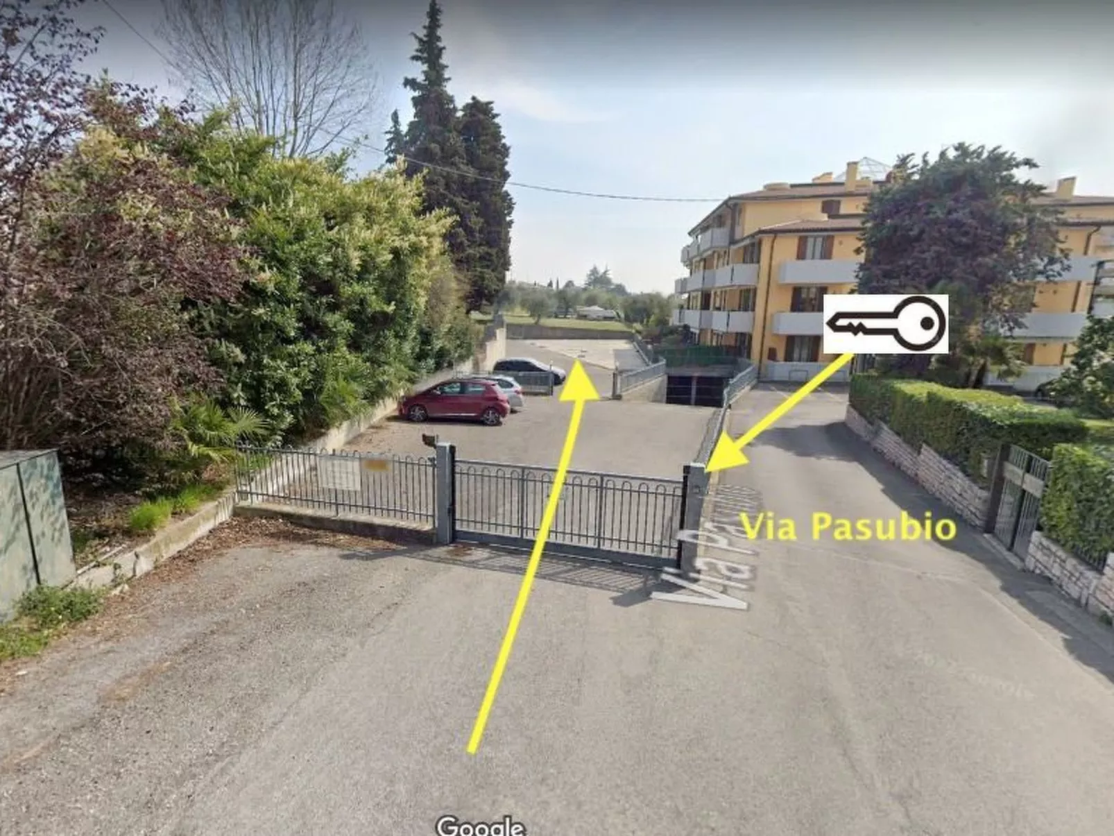 Aly d'angelo - im Turm-Inside