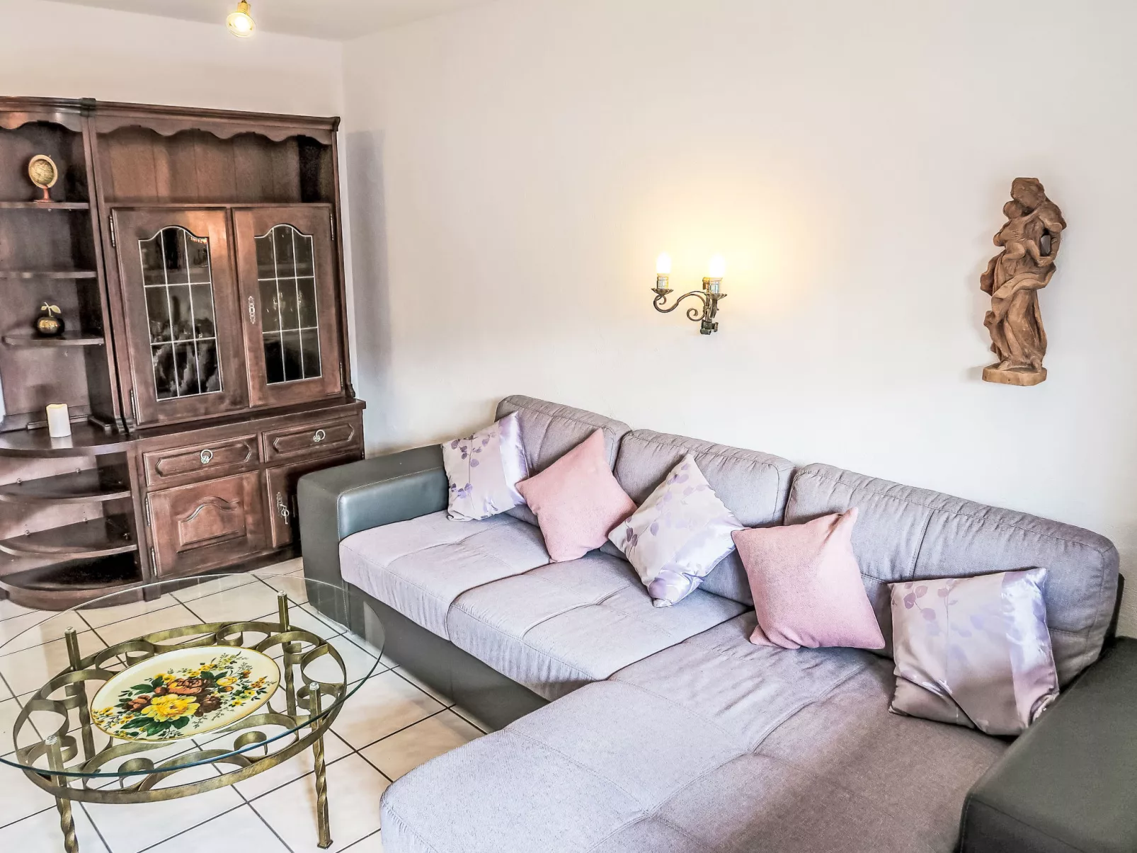 La Siala Apt.22-Inside