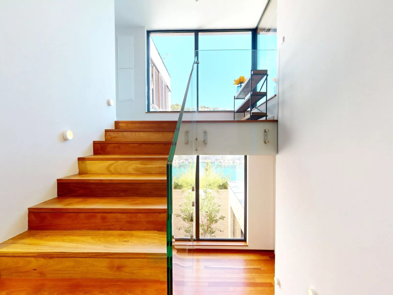 Villa Oleander-Image-tags.info