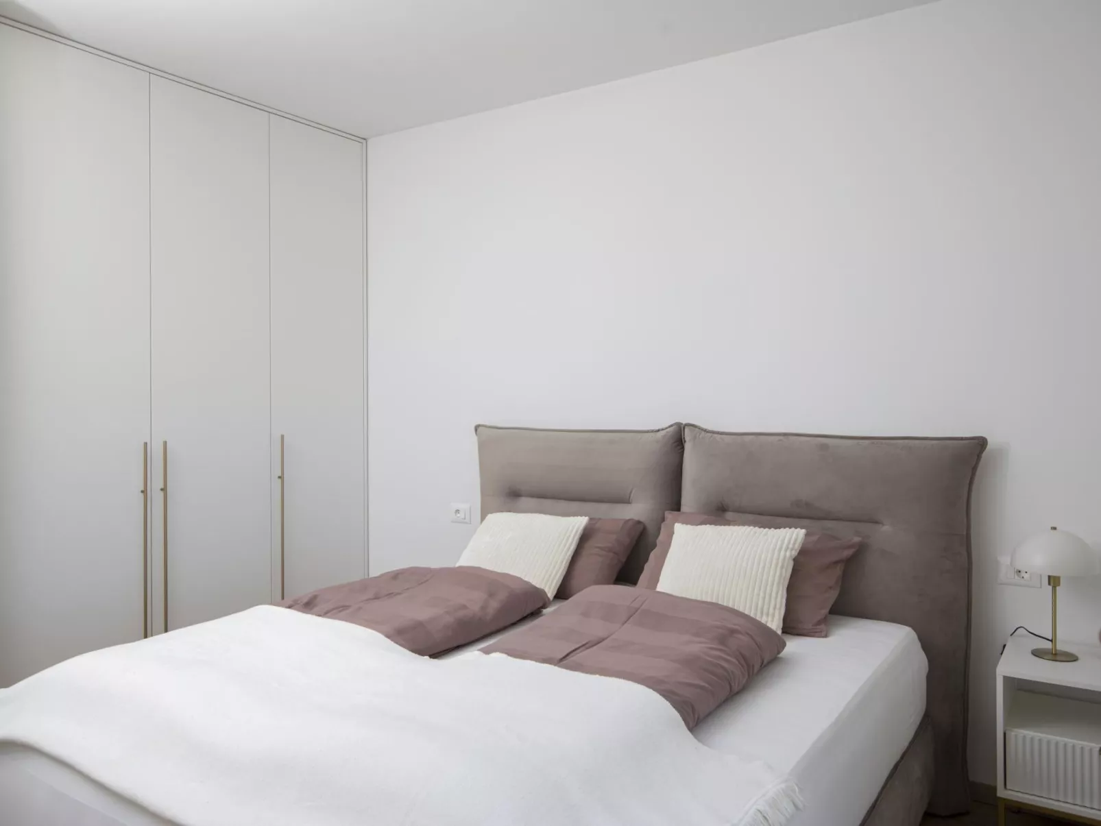 Villa Oasis mit beheiztem Pool, 700 m vom Meer entfernt-Inside