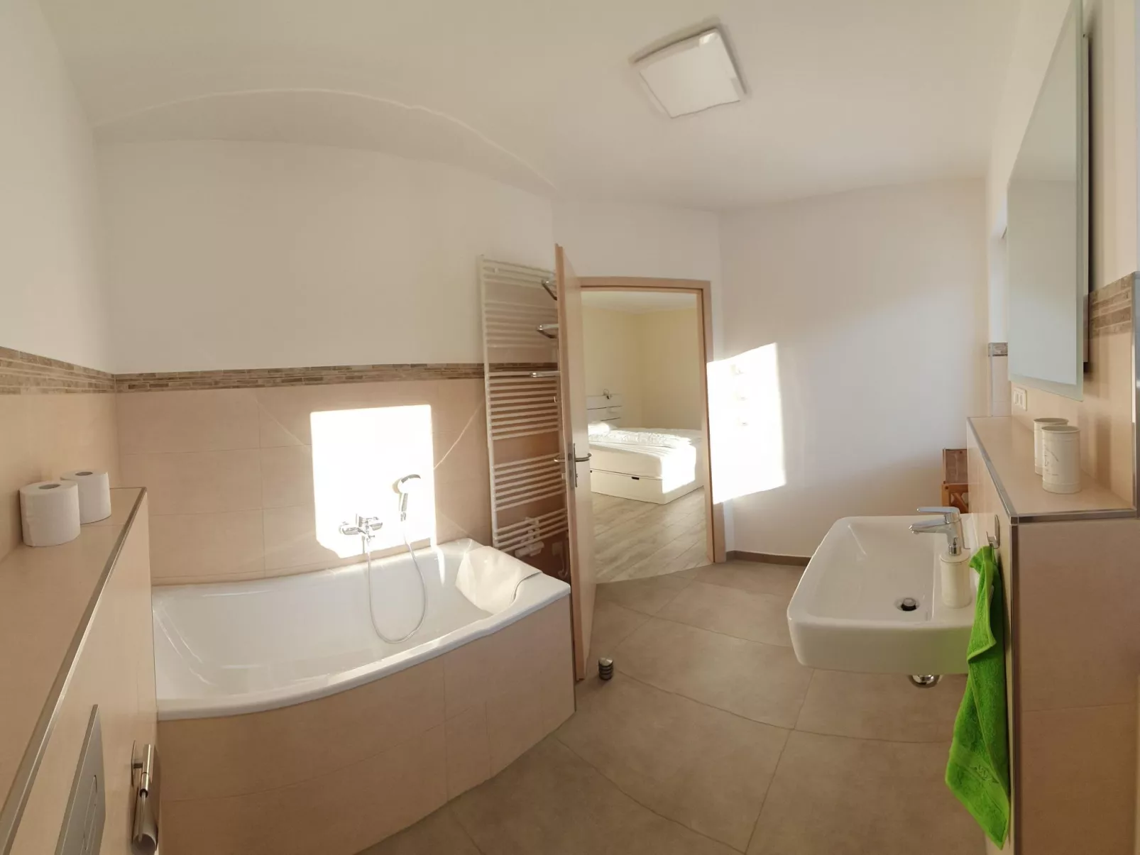 In Stolpe-Süd mit Grill und Garten-Drinnen