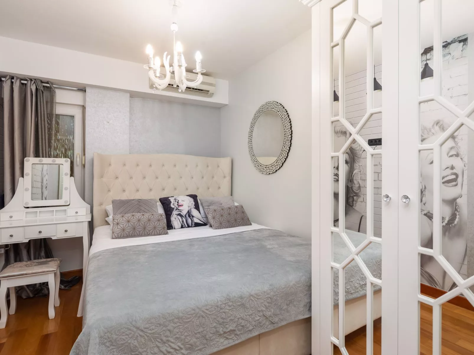 Appartement am Strand mit schöner großer Terrasse-Dedans