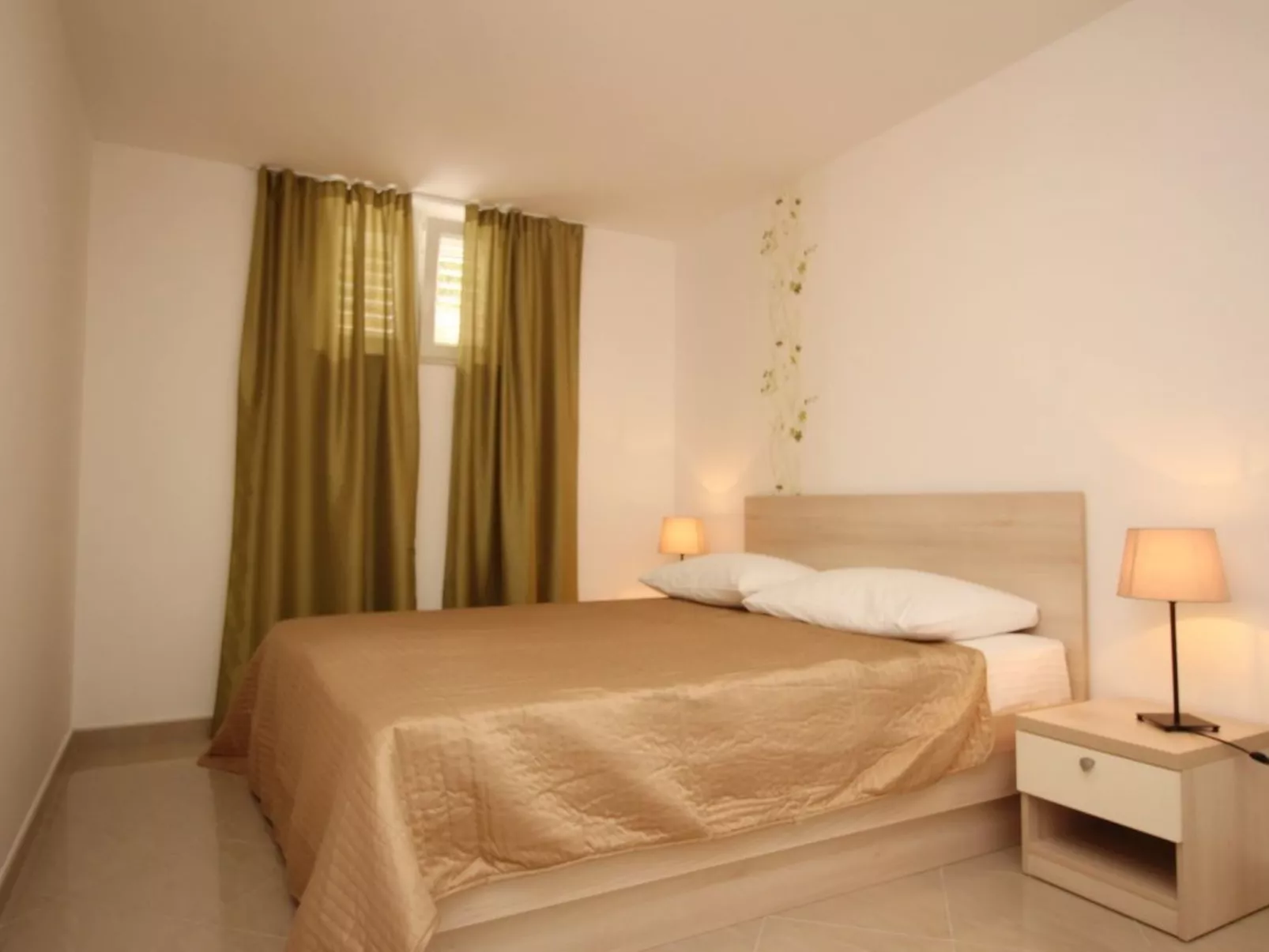 Nettes Appartement in Baška mit Gemeinsamer Terrasse-Image-tags.info