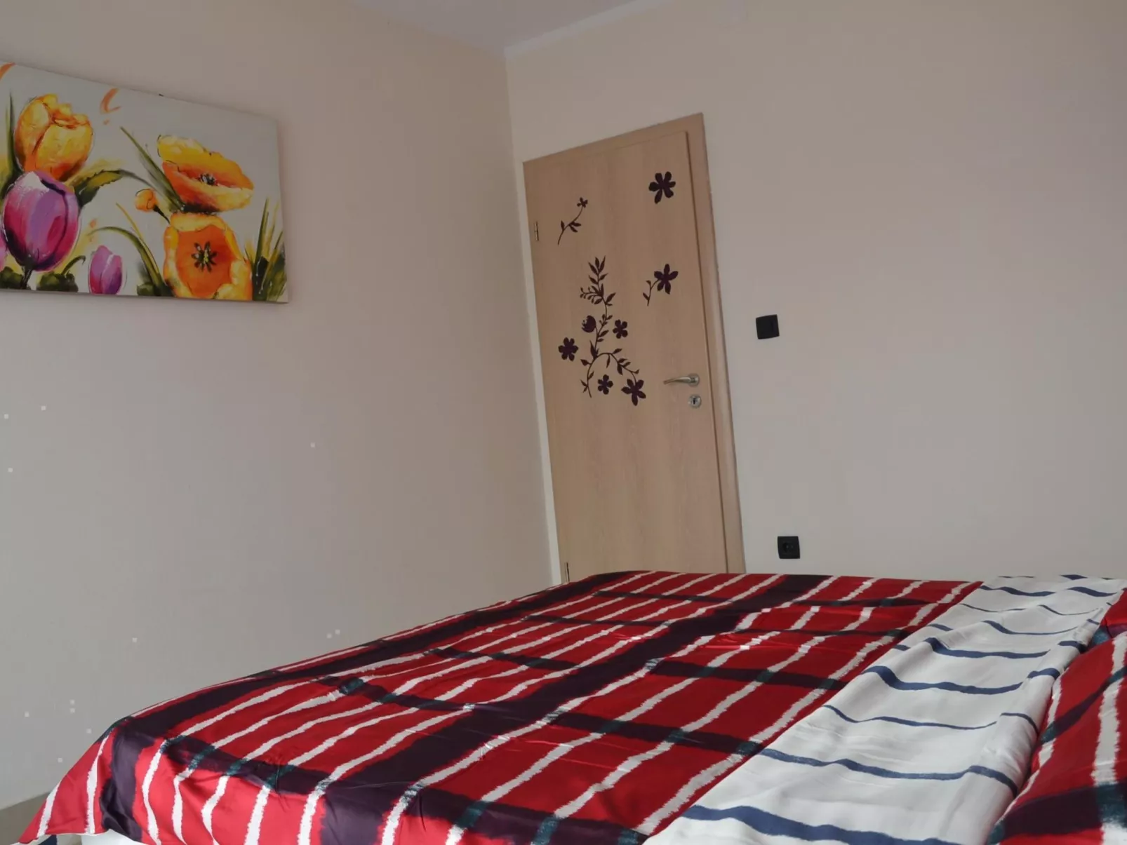 Großes Ferienhaus mit eigenem Pool und Terrasse-Inside