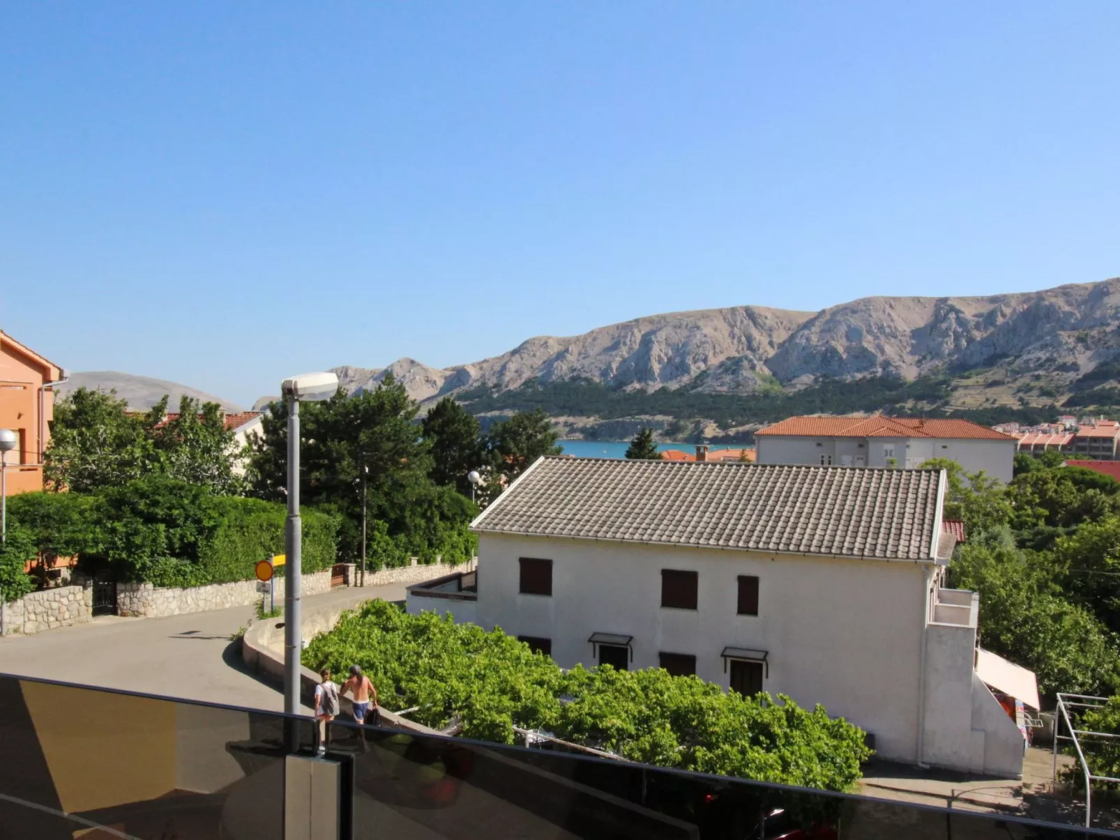 Charmantes Appartement in Baška mit Eigenem Balkon-Dedans