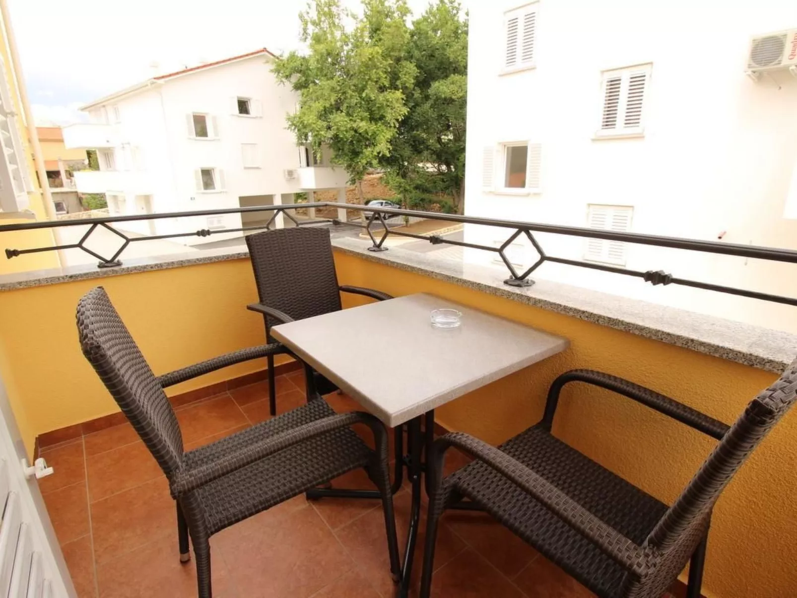 Gorica II A2+2 br.6-Drinnen