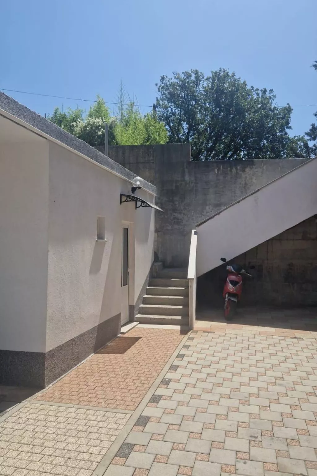 Gemütliche Ferienwohnung Anja - Draußen