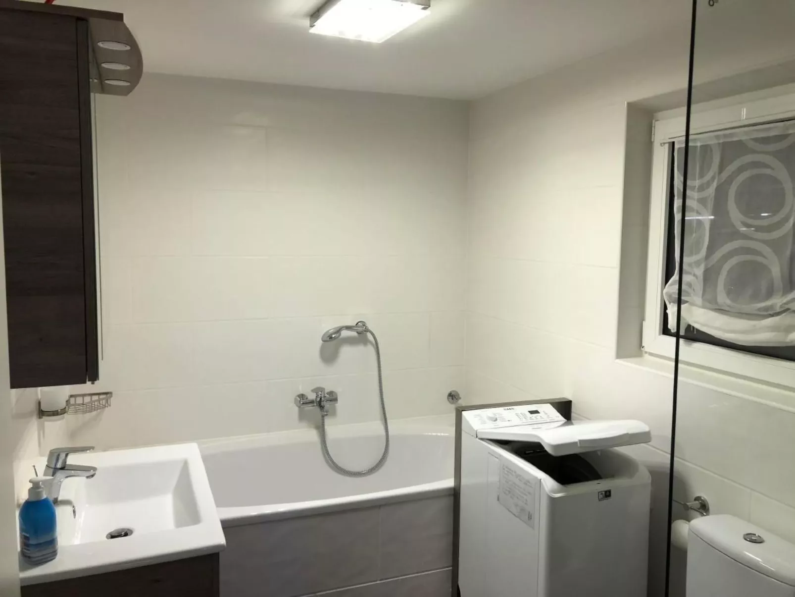 E3 Haus mit Wintergarten, Kamin und Deichblick-Drinnen