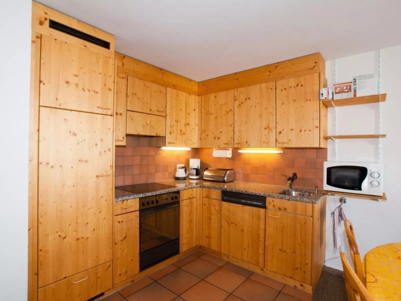 Il balcun tort-Inside