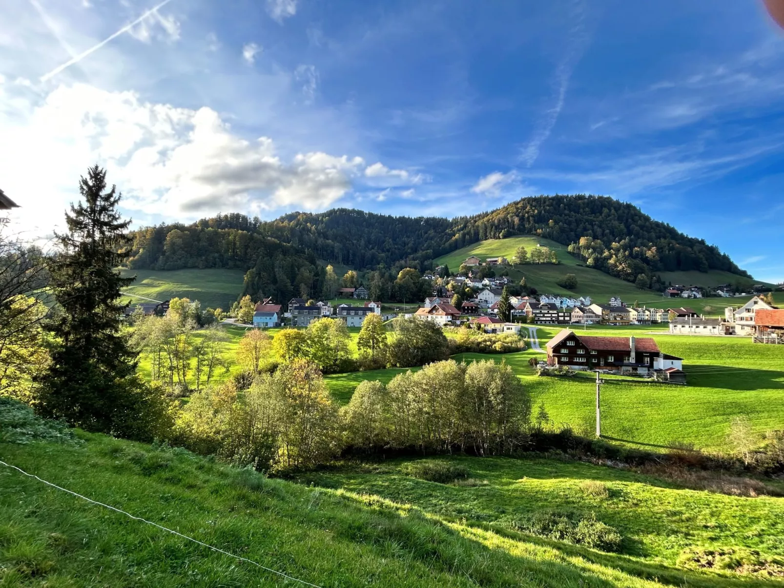Sonnige Maisonette-Dehors