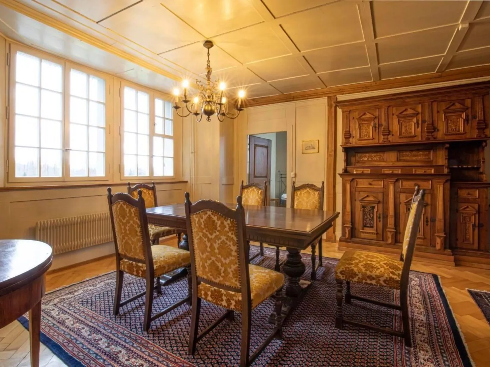 Schloss Heidegg-Drinnen