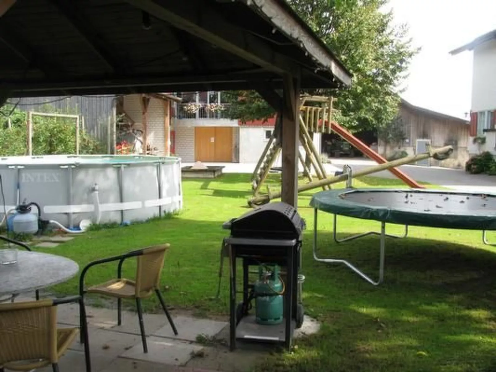 Sidlers Neuhof-Drinnen