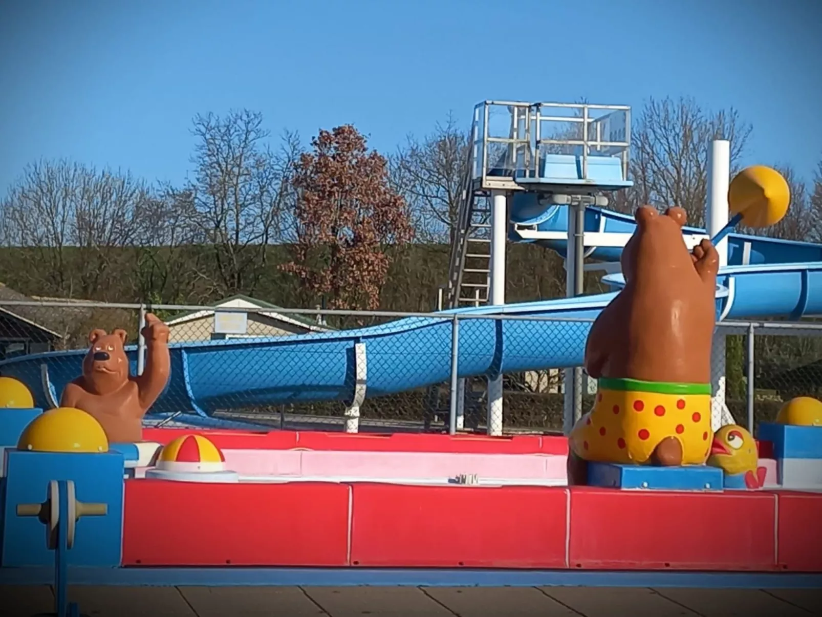 Gemütliches Chalet mit Terrasse-Drinnen