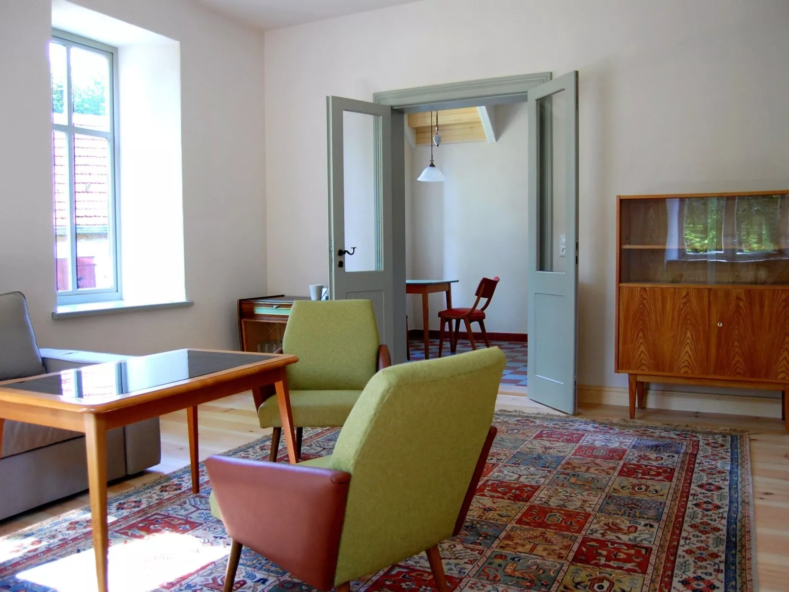 Pastor Hauswedel-Dedans