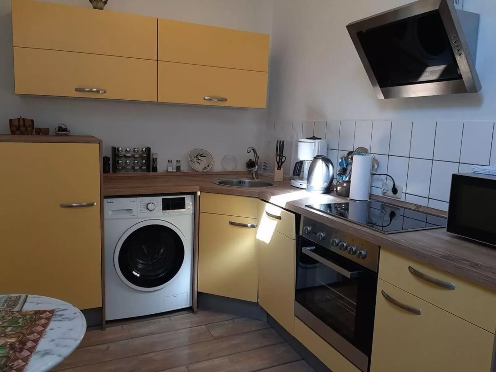 Am Schlosspark-Inside