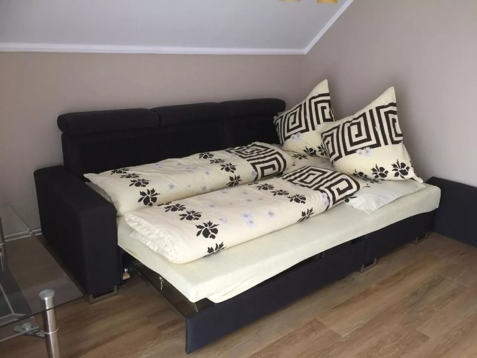 Komfortables Ferienhaus Ewa in Meszna Opacka-Dedans