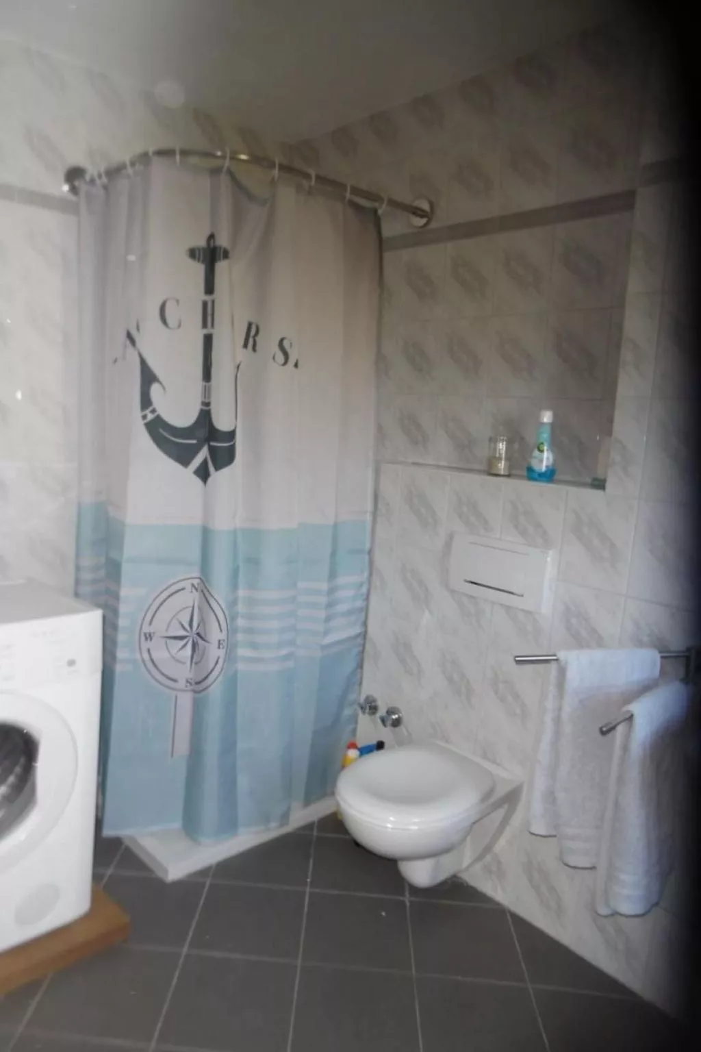 Mit Garten und Stellplatz-Inside