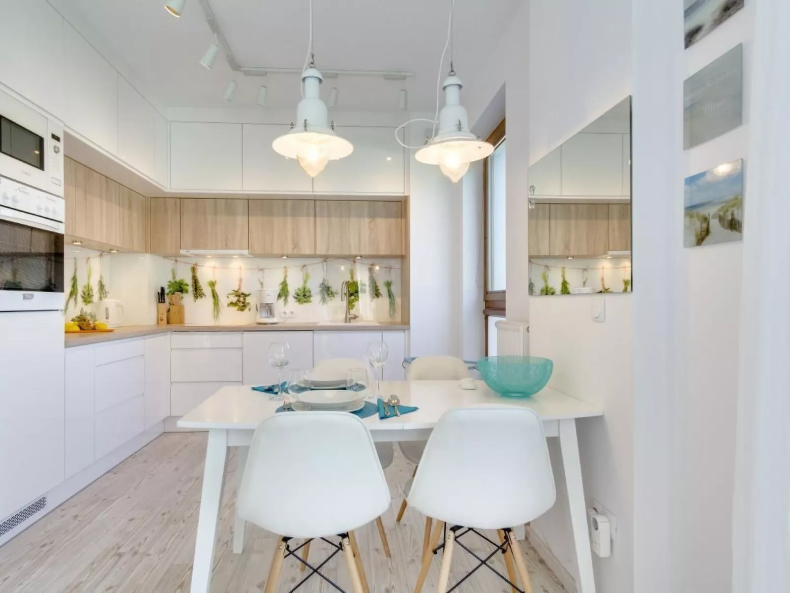 Wohnung in Brzeźno mit Großem Garten-Drinnen