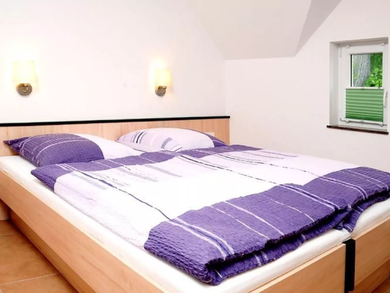 Beim Kahnfährmann-Drinnen