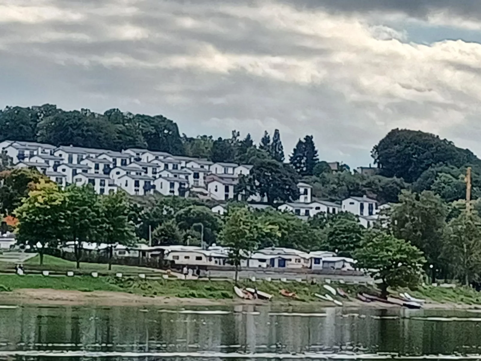 Familienjuwel am Diemelsee-Drinnen