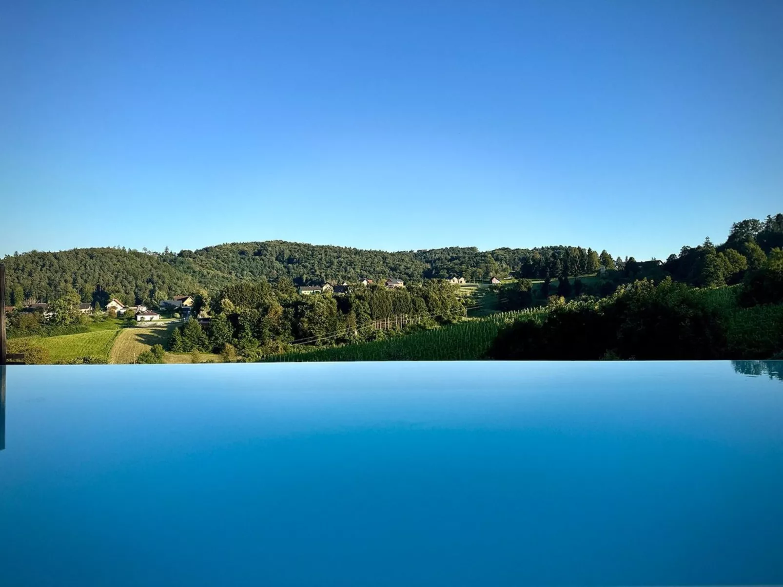 Das Rizzi - Freistehendes Haus mit Panoramapool-Outside