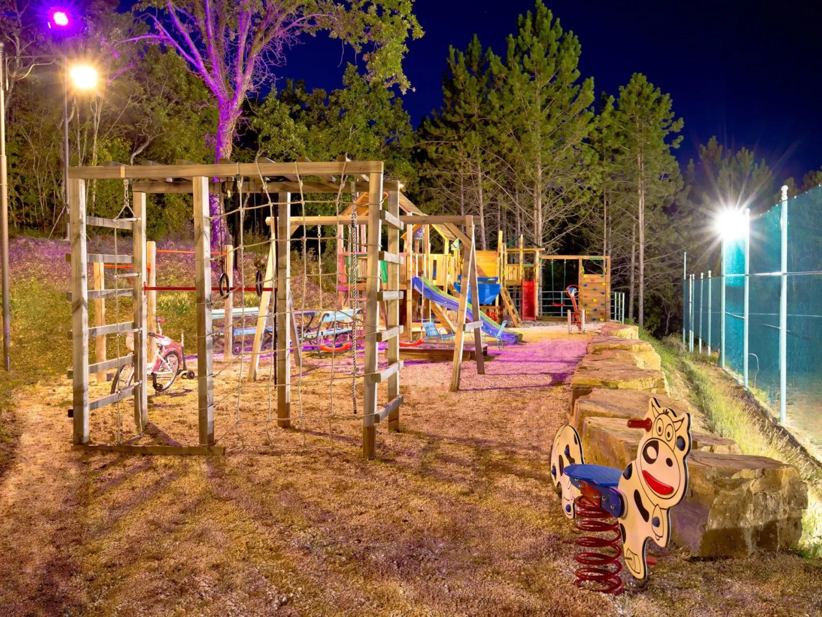 Tolle Villa Sancta Maria Motovun mit Pool-Dehors