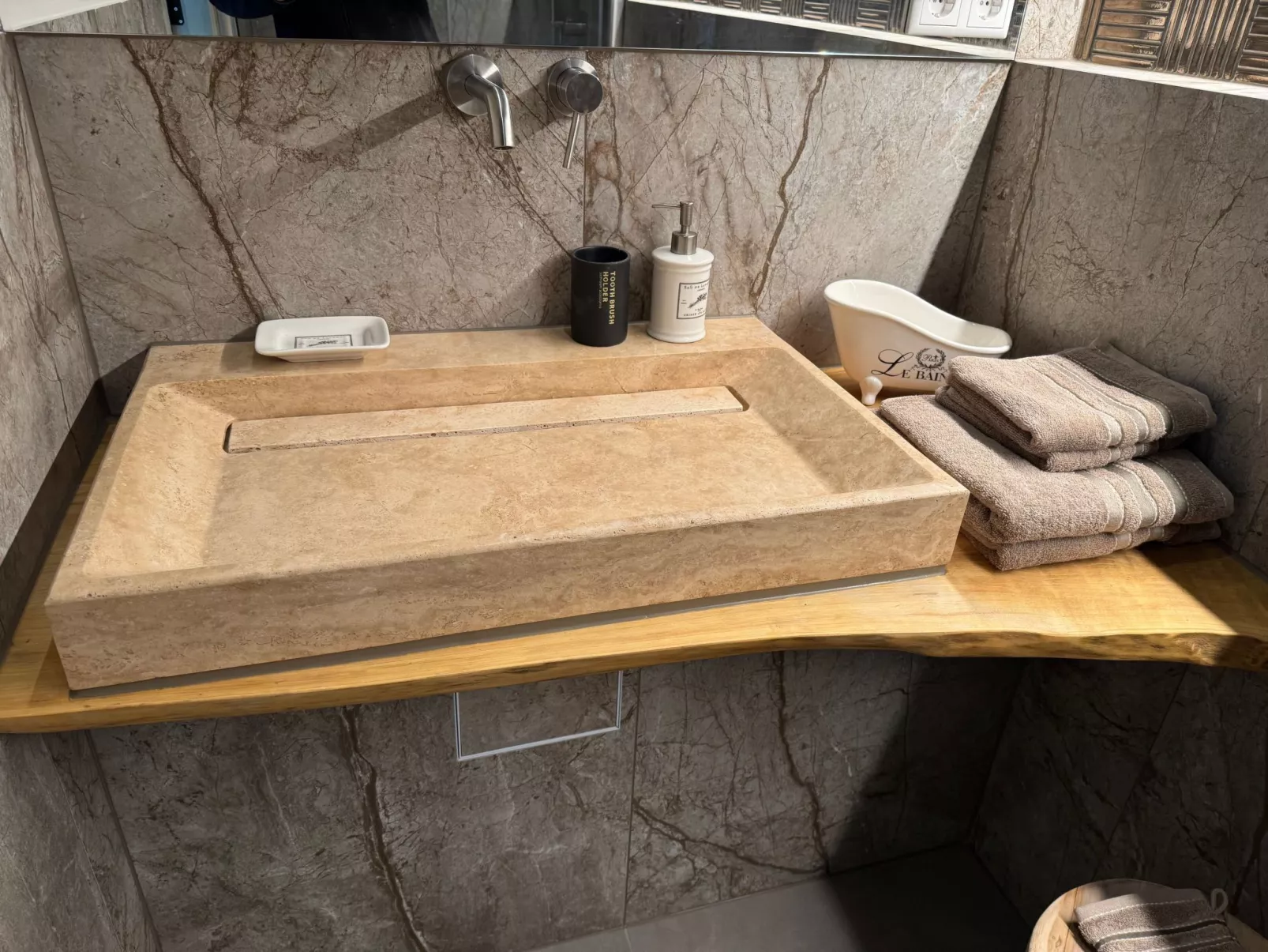 Einzigartiger Aufenthalt "The Moggershil" auf dem Bauernhof-Dedans