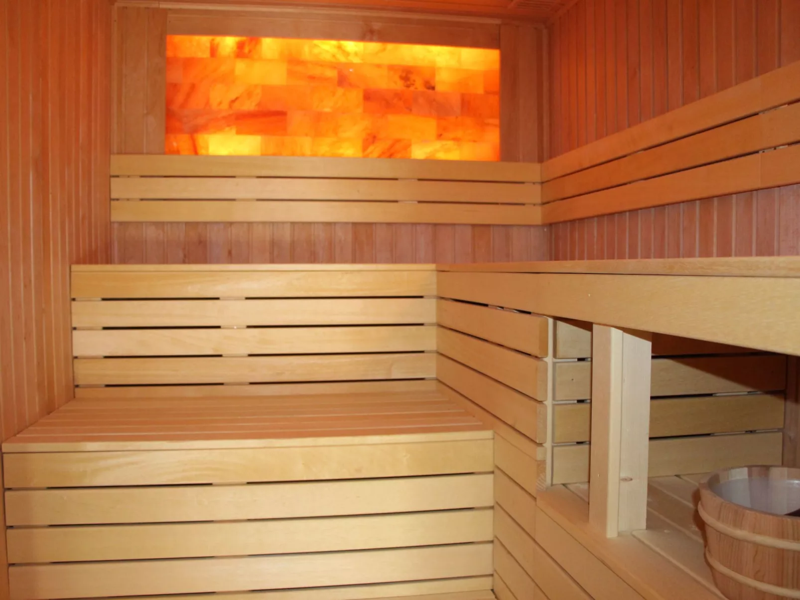 Ferienvilla mit eigener Sauna-Draußen