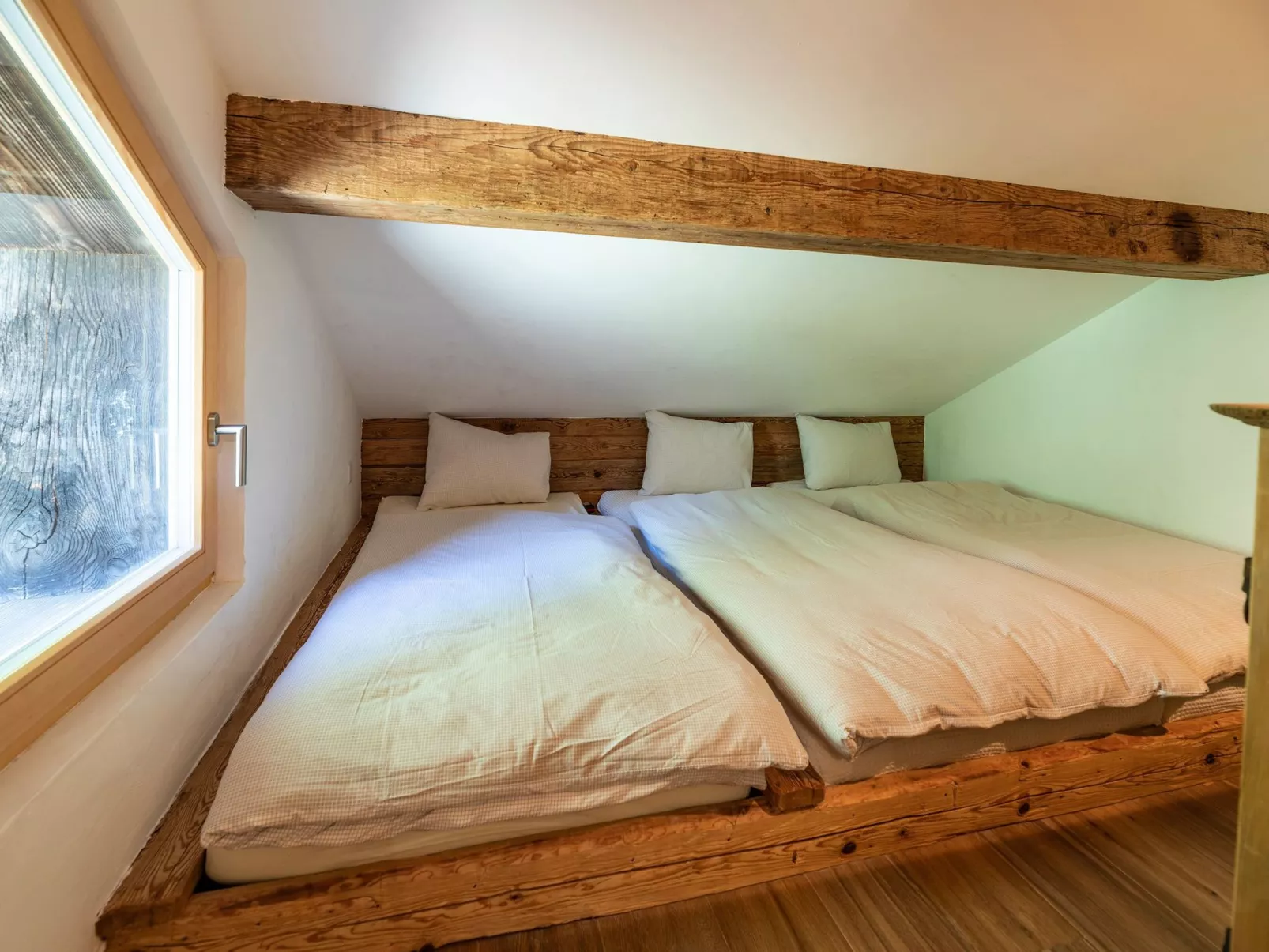 Chalet "Paradiesli"-Inside