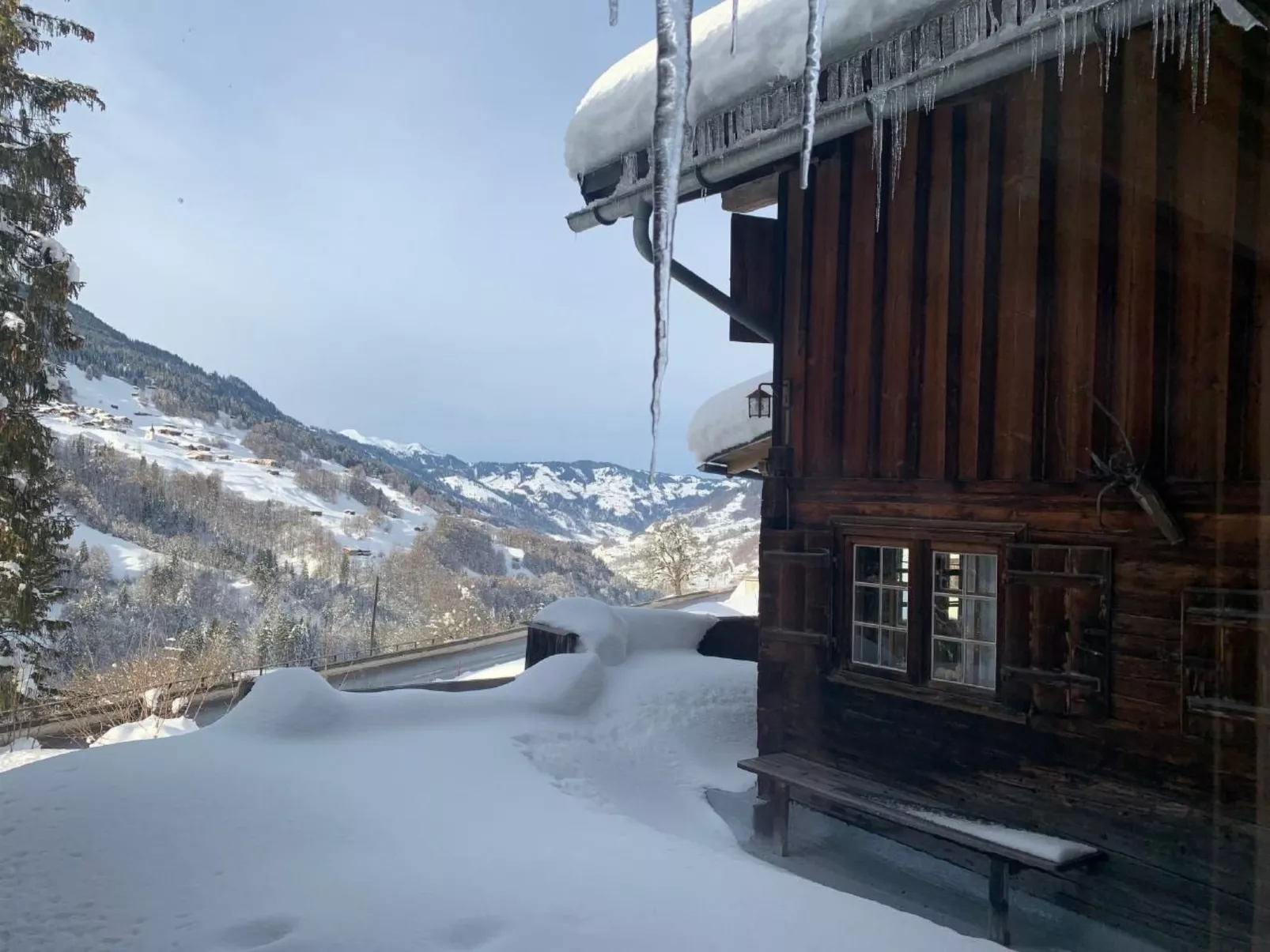 Chalet Mahli in Saas bei Klosters-Inside