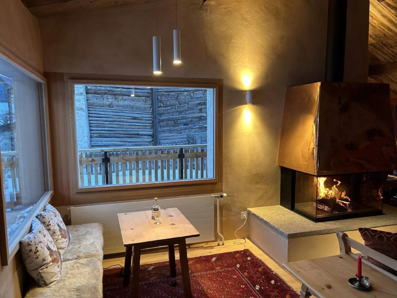 Chesa Delfins-Inside