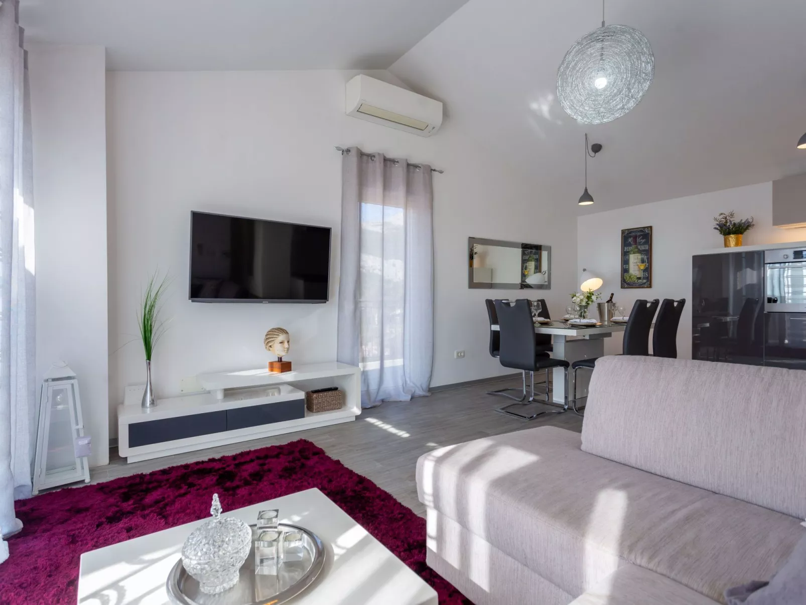 Villa Melki mit großem Privatpool-Inside