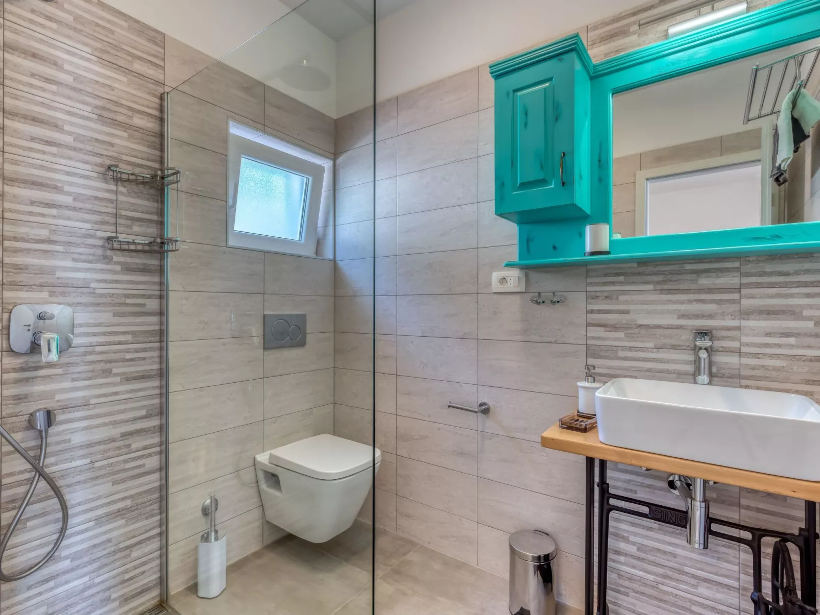 Villa LETICIJA - Luxusvilla mit beheiztem Pool, Sauna, Fitness & Grillplatz in-Dedans